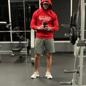 Meet your Posher, Wayne